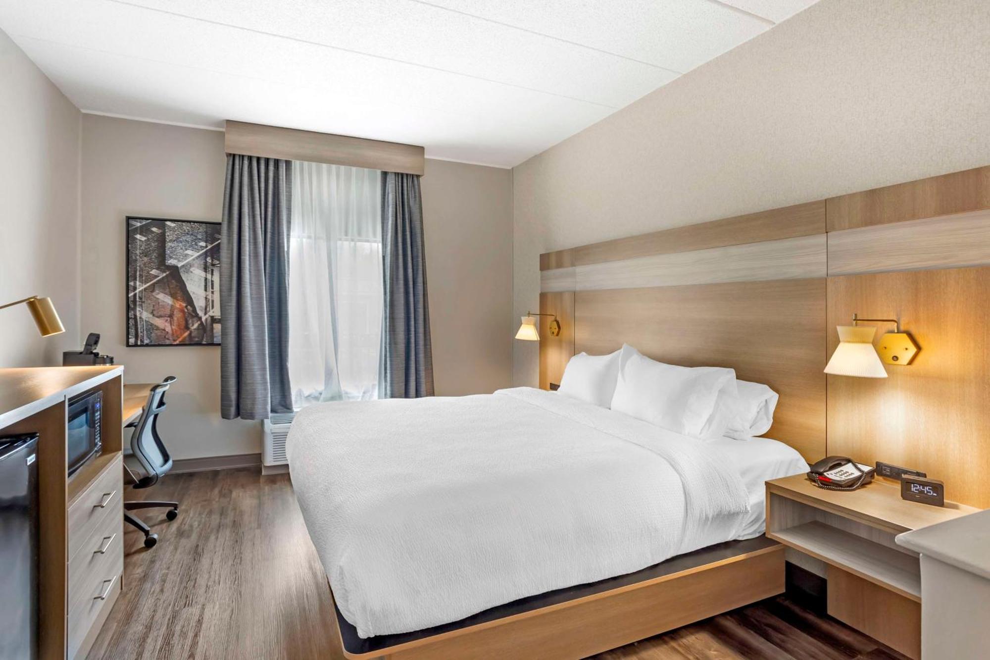 Best Western Plus Heritage Rail Inn & Suites York Esterno foto