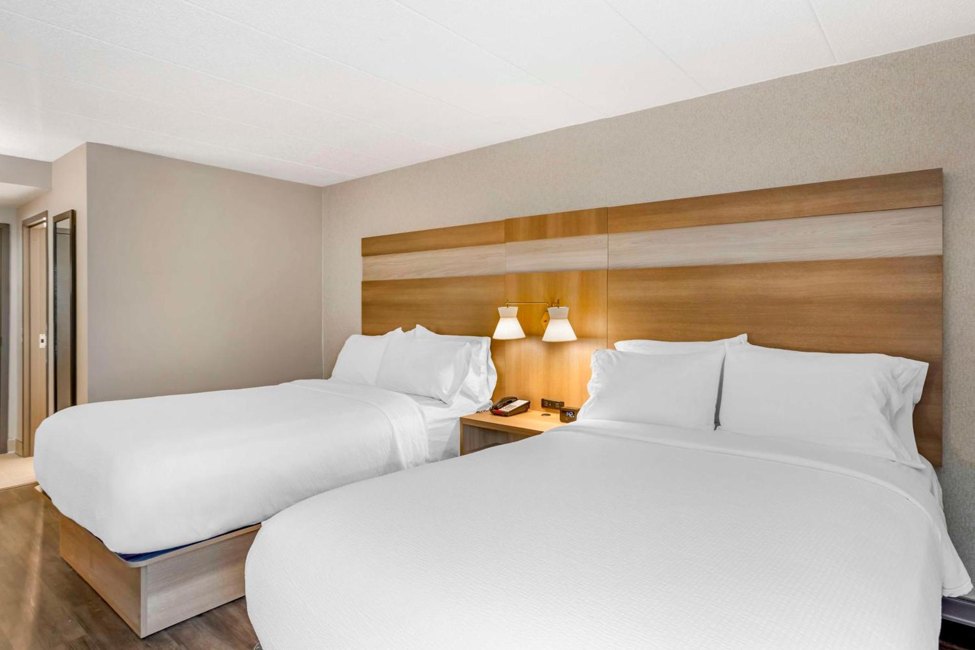 Best Western Plus Heritage Rail Inn & Suites York Esterno foto