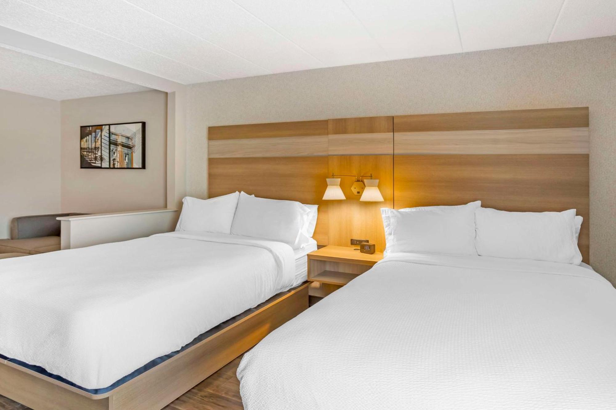 Best Western Plus Heritage Rail Inn & Suites York Esterno foto