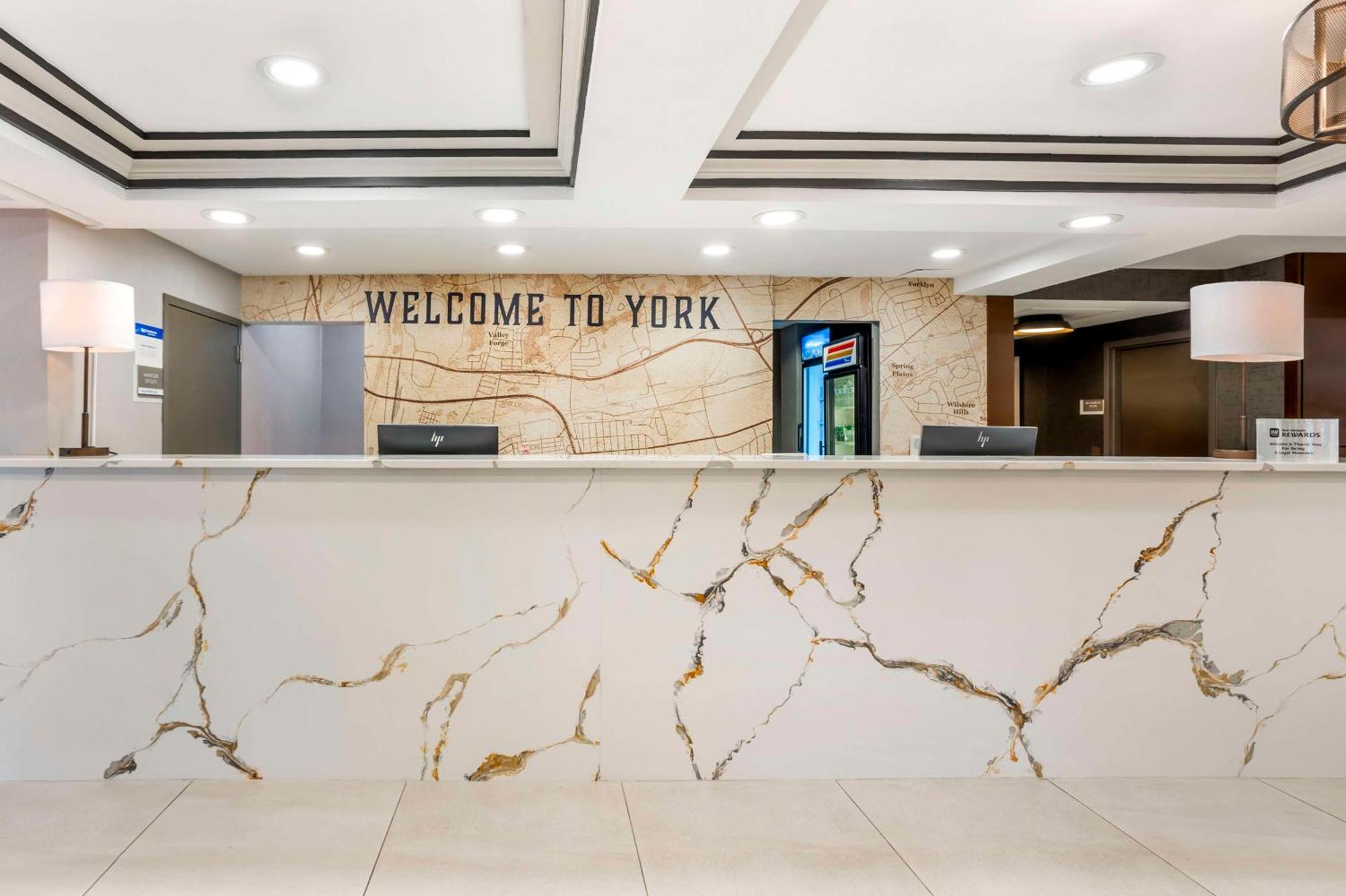 Best Western Plus Heritage Rail Inn & Suites York Esterno foto