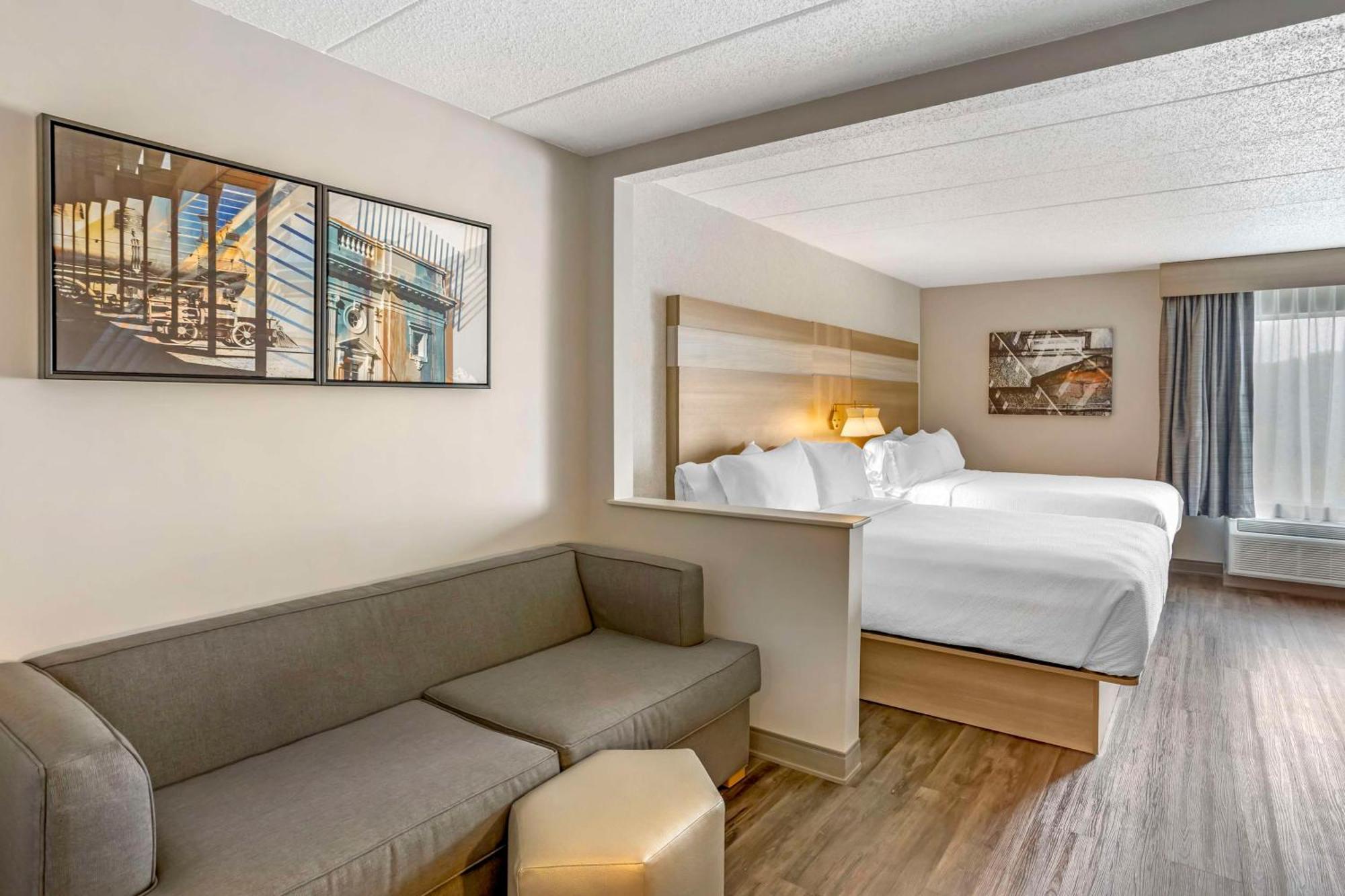 Best Western Plus Heritage Rail Inn & Suites York Esterno foto