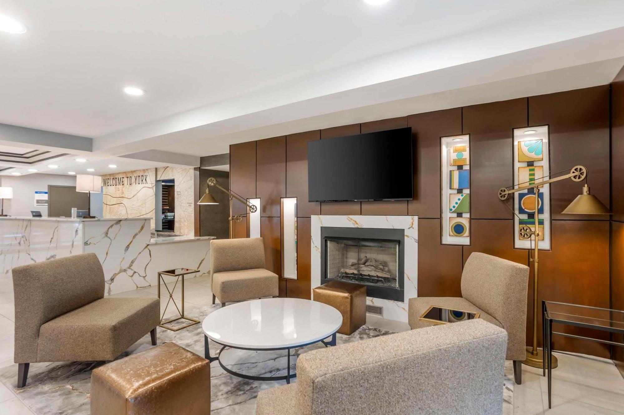 Best Western Plus Heritage Rail Inn & Suites York Esterno foto